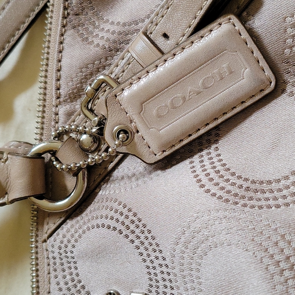 Bag - Picture 3 of 8